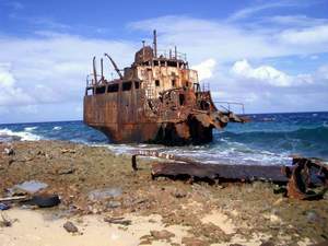 Wrak zeeschip op Klein Curaao (foto van internet)